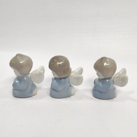 3 - Vintage Ceramic/Porcelain 2" Praying Angel Mini Figures - Picture 3 of 9